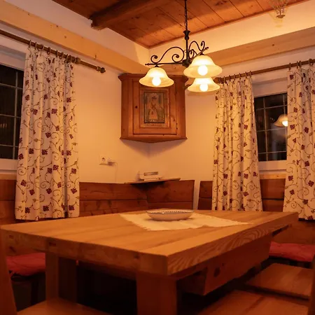 Gregor's Im Wald Feriehus