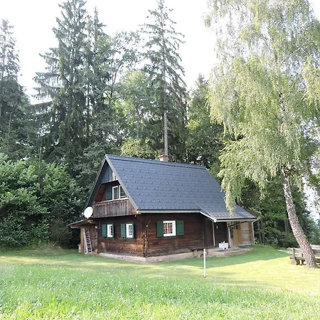 Holiday home Gregor's Im Wald *